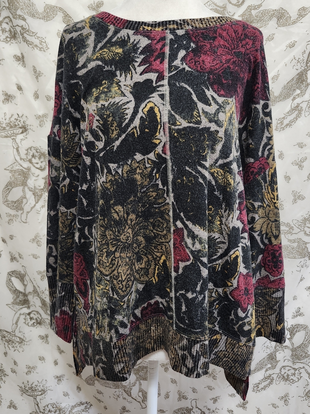 Habitat Floral Jacquard Crewneck Sweater - Black, Gold & Pink M